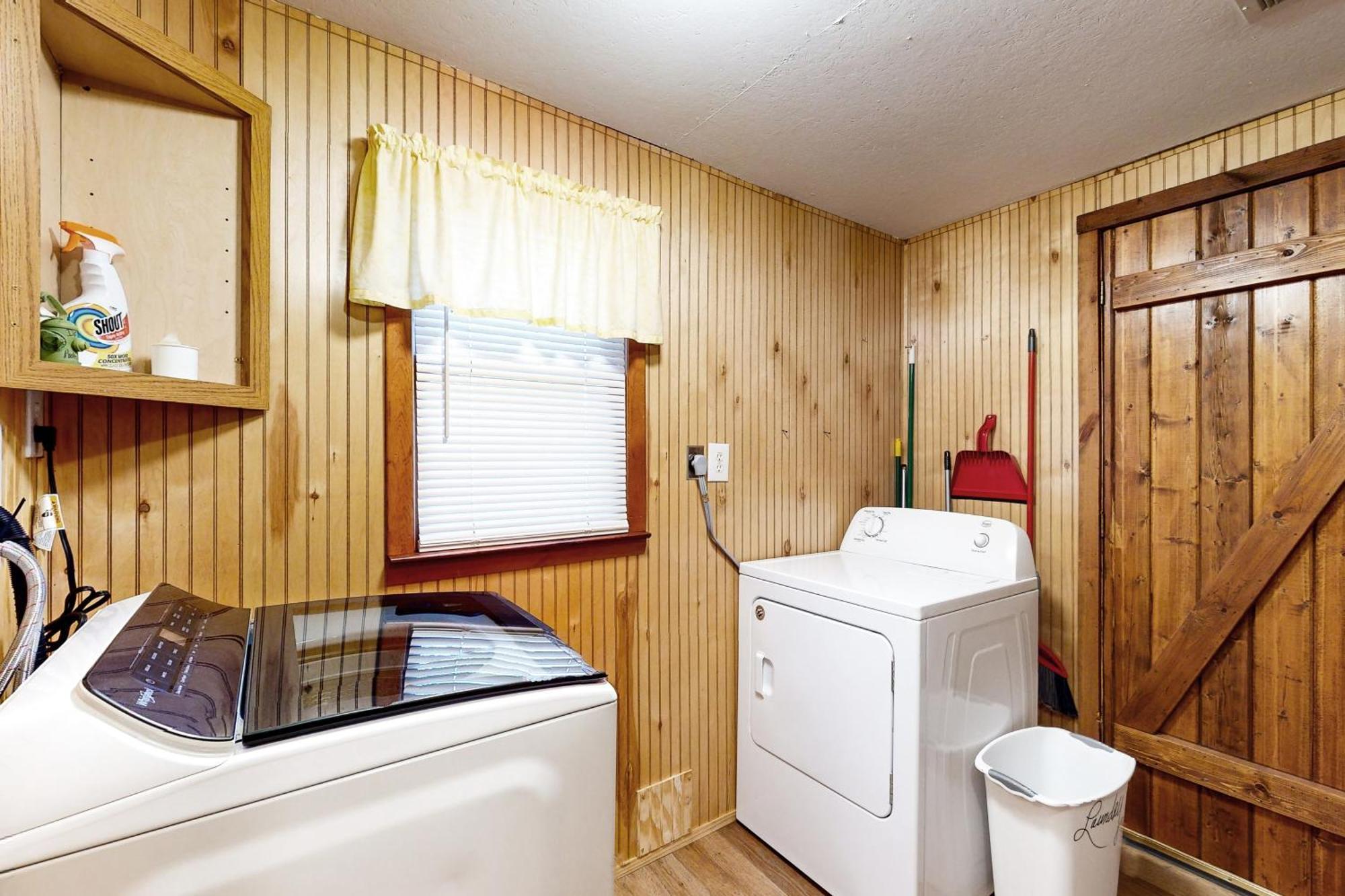 2 Bed 2 Bath Vacation Home In Whittier II Extérieur photo